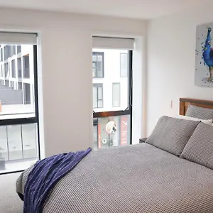 Lovely St Asaph Street 103 Apartment